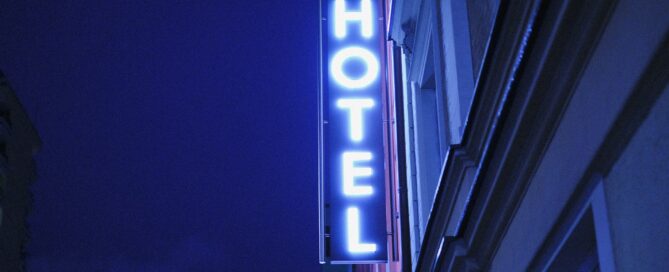 hotel-famaart-2024